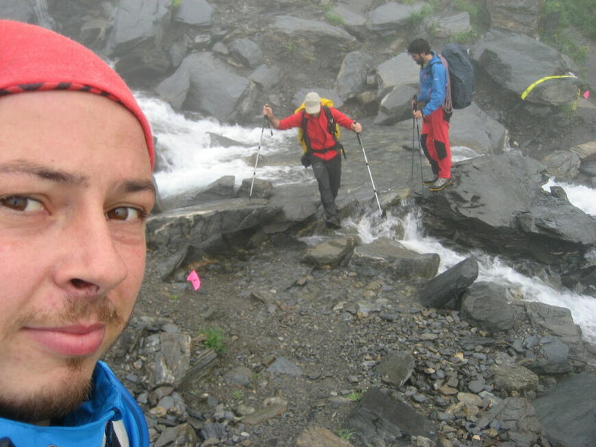 Début humide au dessus de l'Hospice de France Début humide au dessus de l'Hospice de France